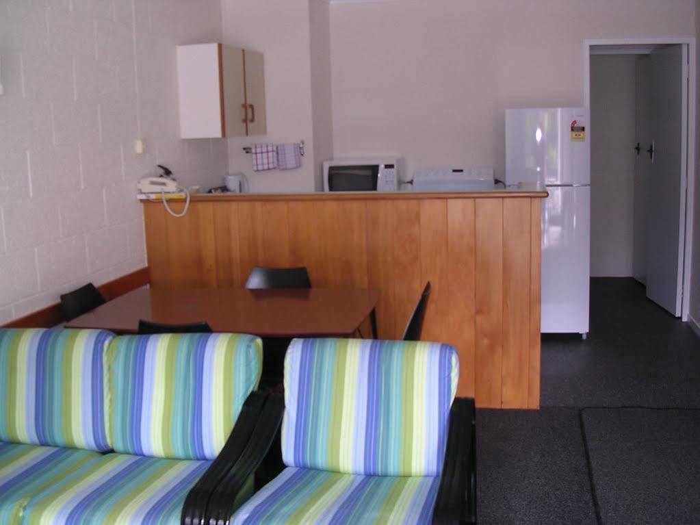 Acacia Lodge Motel Mangonui Ngoại thất bức ảnh